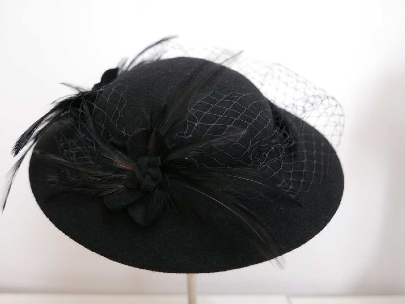 Zyta czarny kapelusz dysk filc wełna