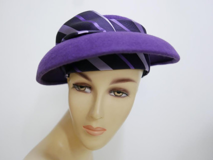 Viola fioletowy kapelusz toczek filc tkanina 55-57 cm