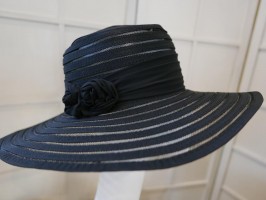 Czarny letni kapelusz do 58 cm regulowany