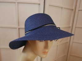 Granatowy słomkowy letni  kapelusz  54- 56 cm