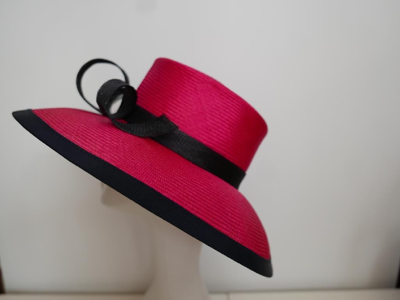 Fuksja kapelusz z wiskozy 56-57 cm
