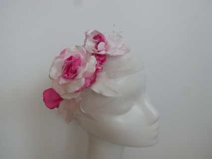 Biało różowa opaska kwiaty dla druhny