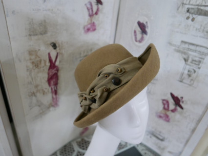 Tekla karmelowy kapelusz filcowy 54-57 cm