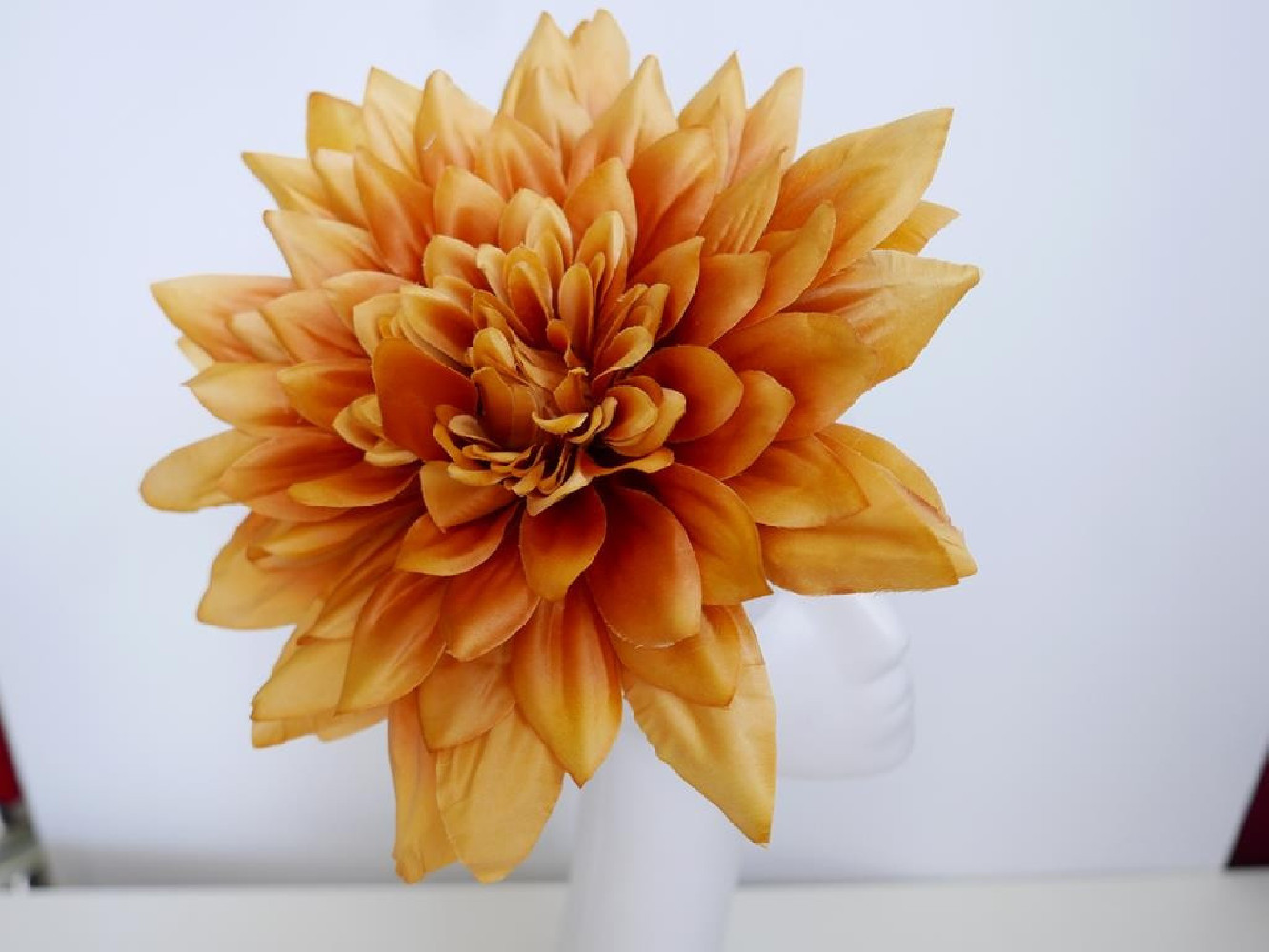 Miodowy nenufar fascynator na opasce