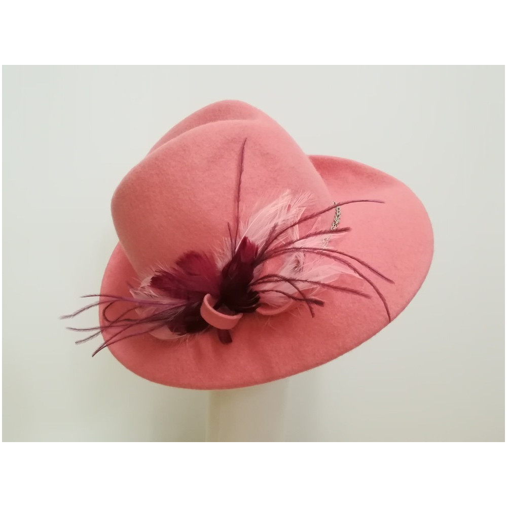 Montana różowy kapelusz filcowy z piórami 54-57 cm