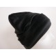 Czarna welurowa czapka