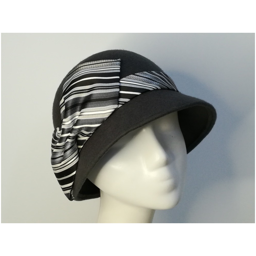 Retro klosz kapelusz filcowy stalowy 57-58 cm