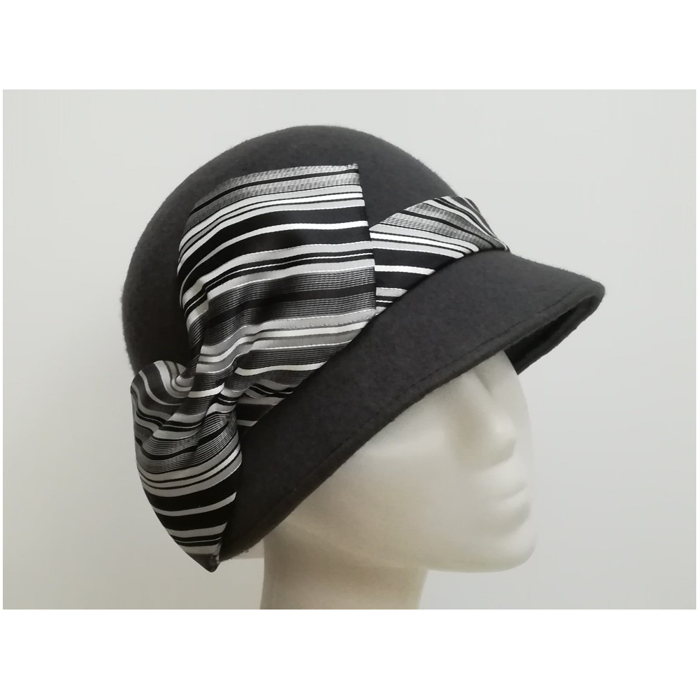 Retro klosz kapelusz filcowy stalowy 57-58 cm