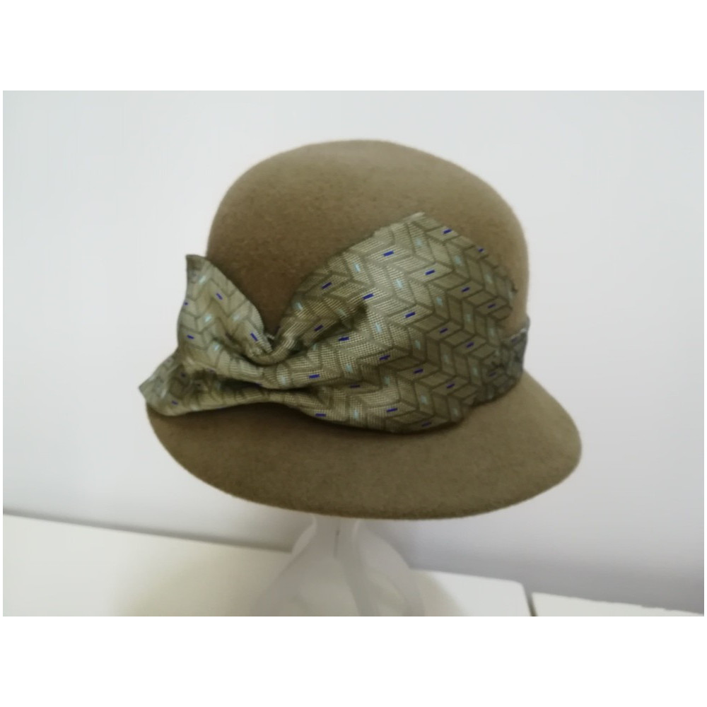 Retro kapelusz oliwkowa zieleń 58-59 cm
