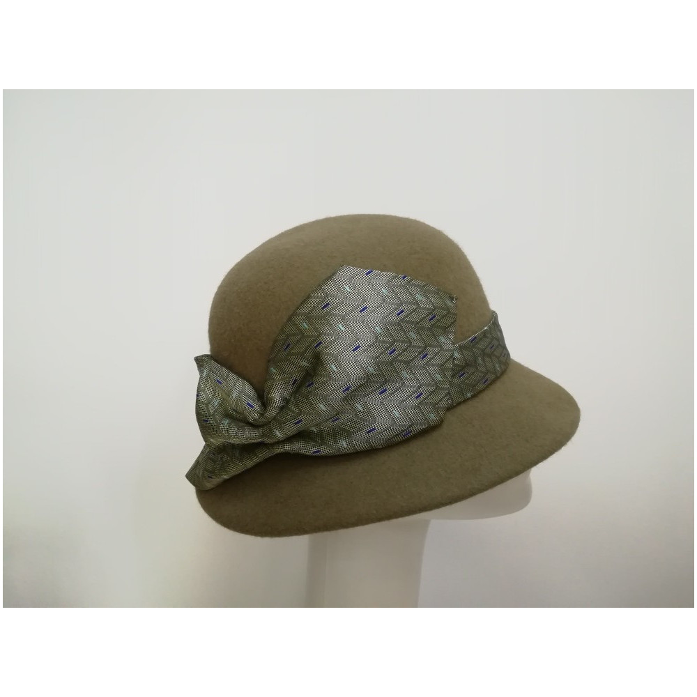 Retro kapelusz oliwkowa zieleń 58-59 cm