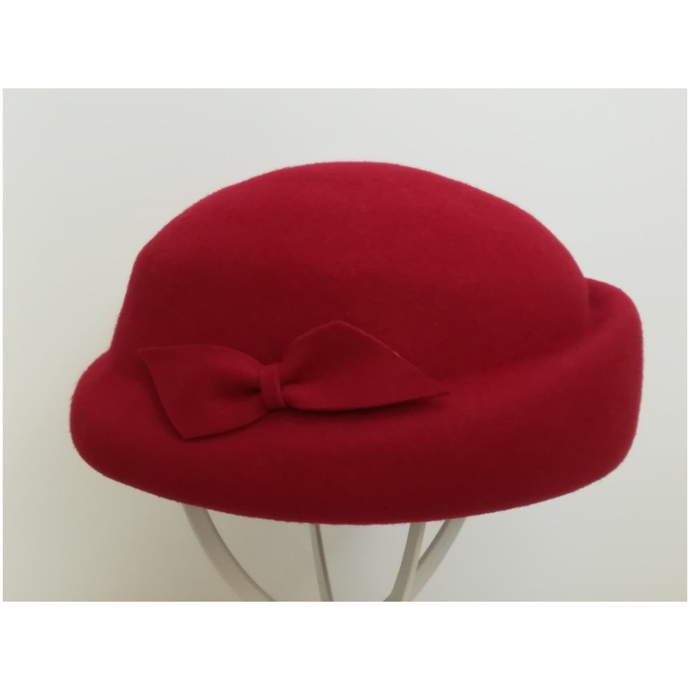 Krista czerwony toczek filcowy 56-59 cm