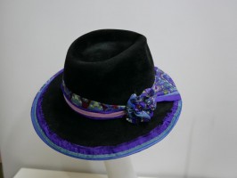 Syriusz -czarny kapelusz welurowy z jedwabiem 56-58 cm