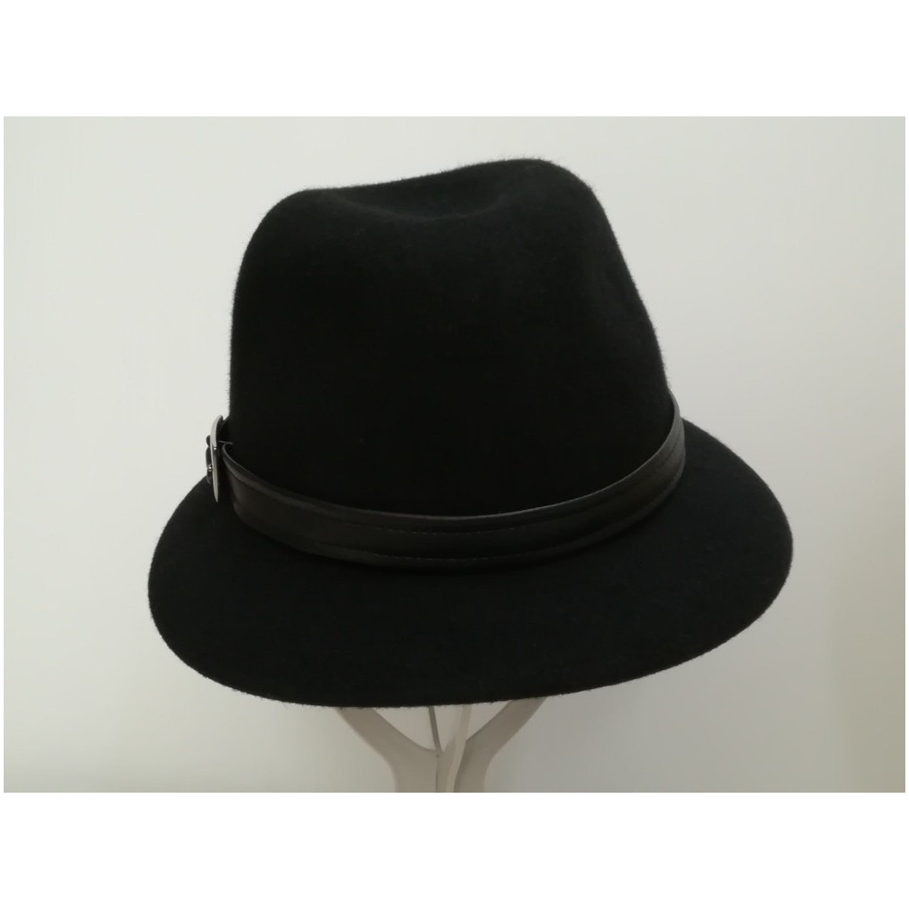 Trilbi czarny kapelusz filcowy 55-56 cm