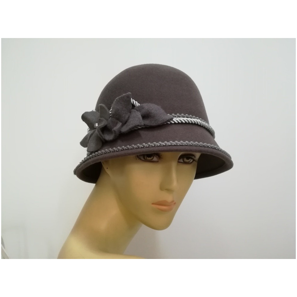 Art deco stalowy kapelusz klosz filcowy 56-57 cm