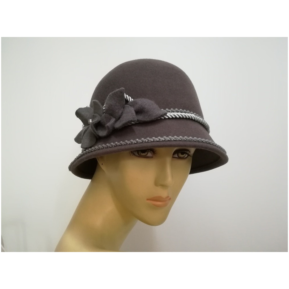 Art deco stalowy kapelusz klosz filcowy 56-57 cm