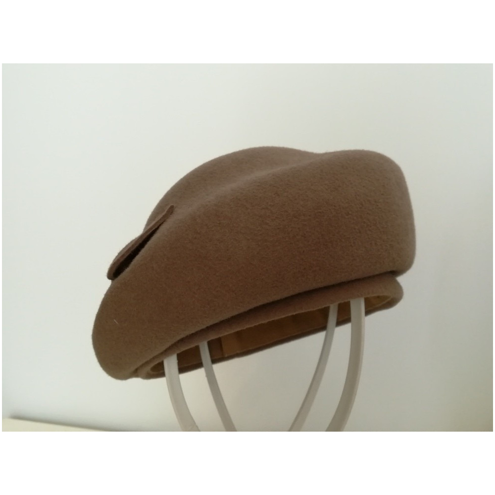 Beżowy beret filcowy 54-56 cm