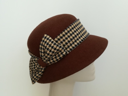Brązowy kapelusz filcowy 54-56 cm