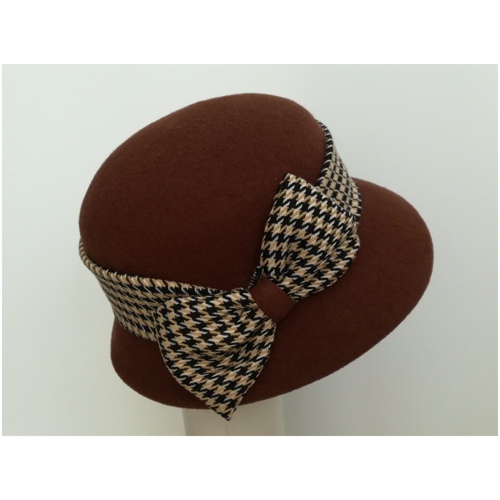 Brązowy kapelusz filcowy 54-56 cm