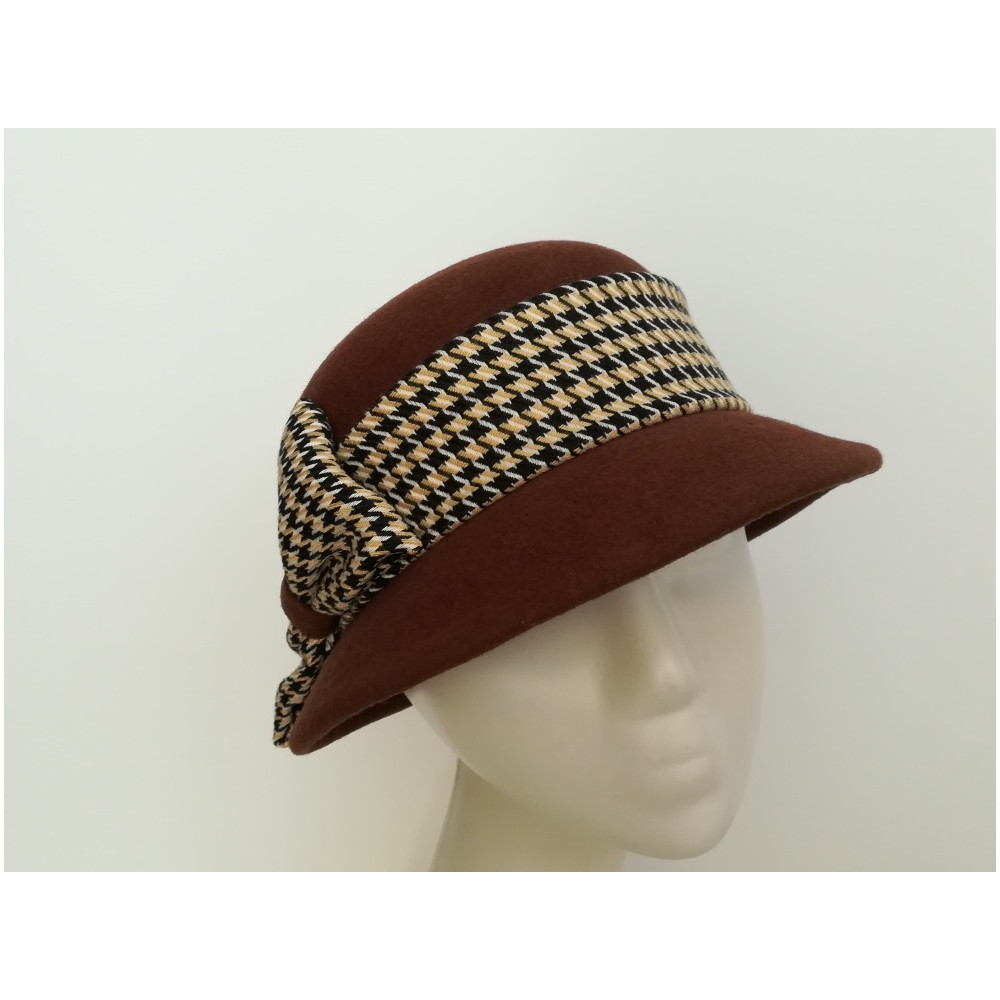 Brązowy kapelusz filcowy 54-56 cm