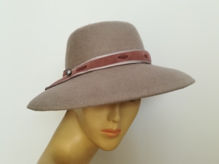 Szaro różowy kapelusz filcowy 54-55 cm