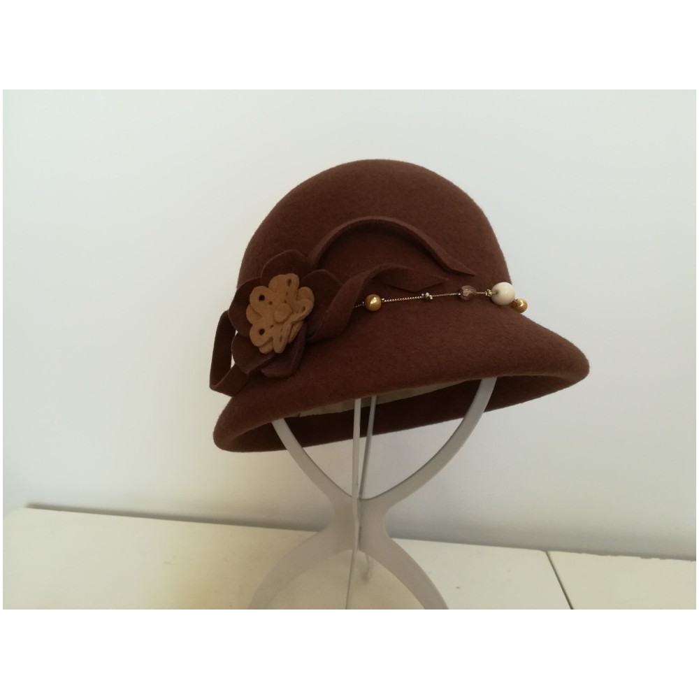 Brązowy kapelusz klosz filcowy 54-56 cm