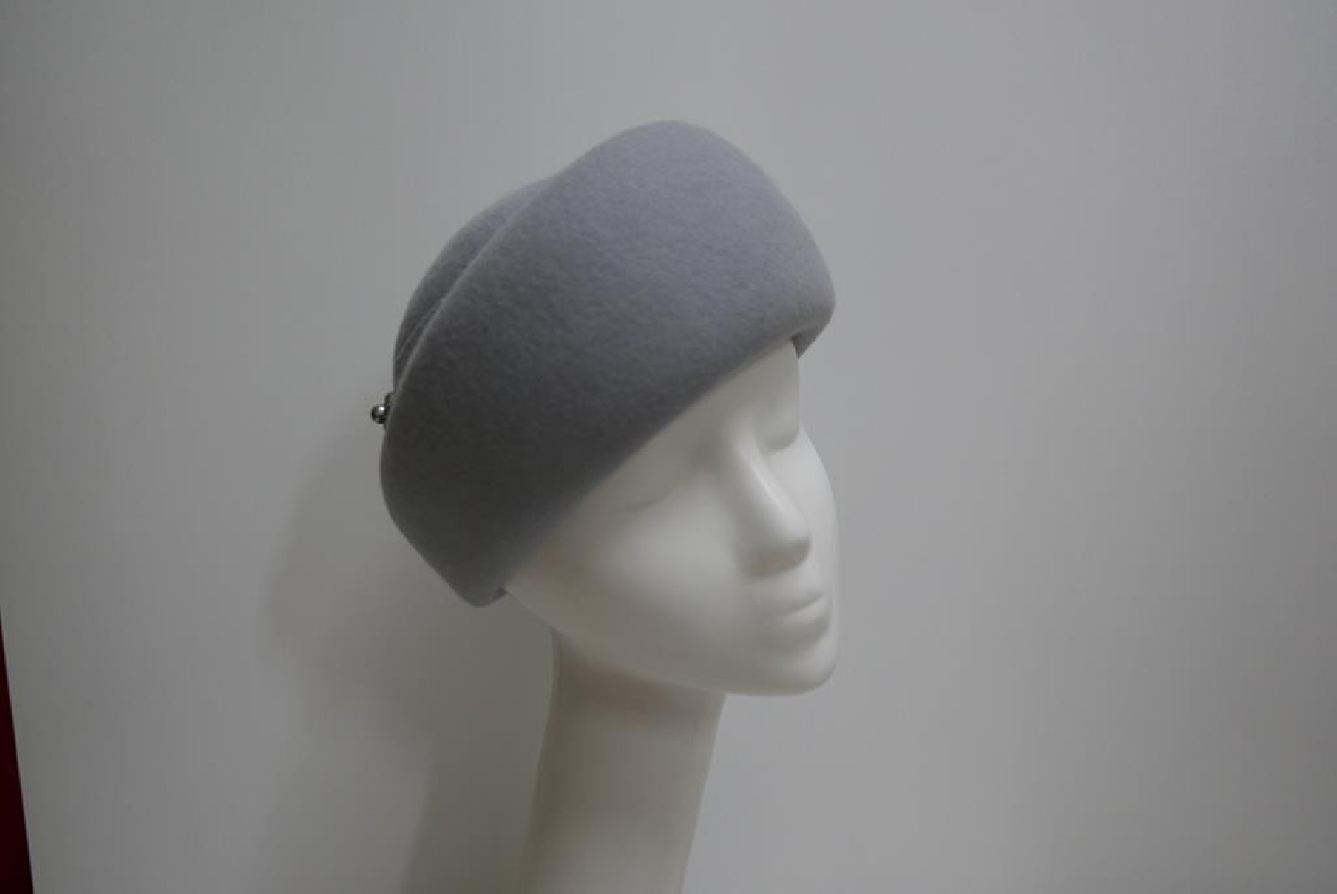 Noemi- szary toczek filcowy 54-57 cm