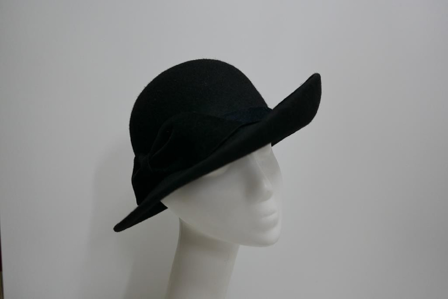 Rita czarny kapelusz filcowy 54-57 cm