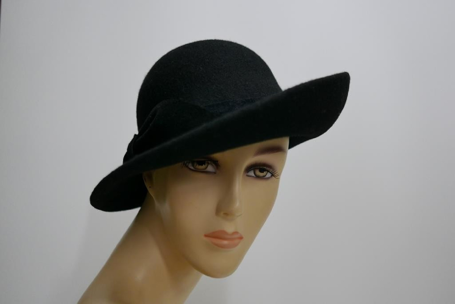 Rita czarny kapelusz filcowy 54-57 cm