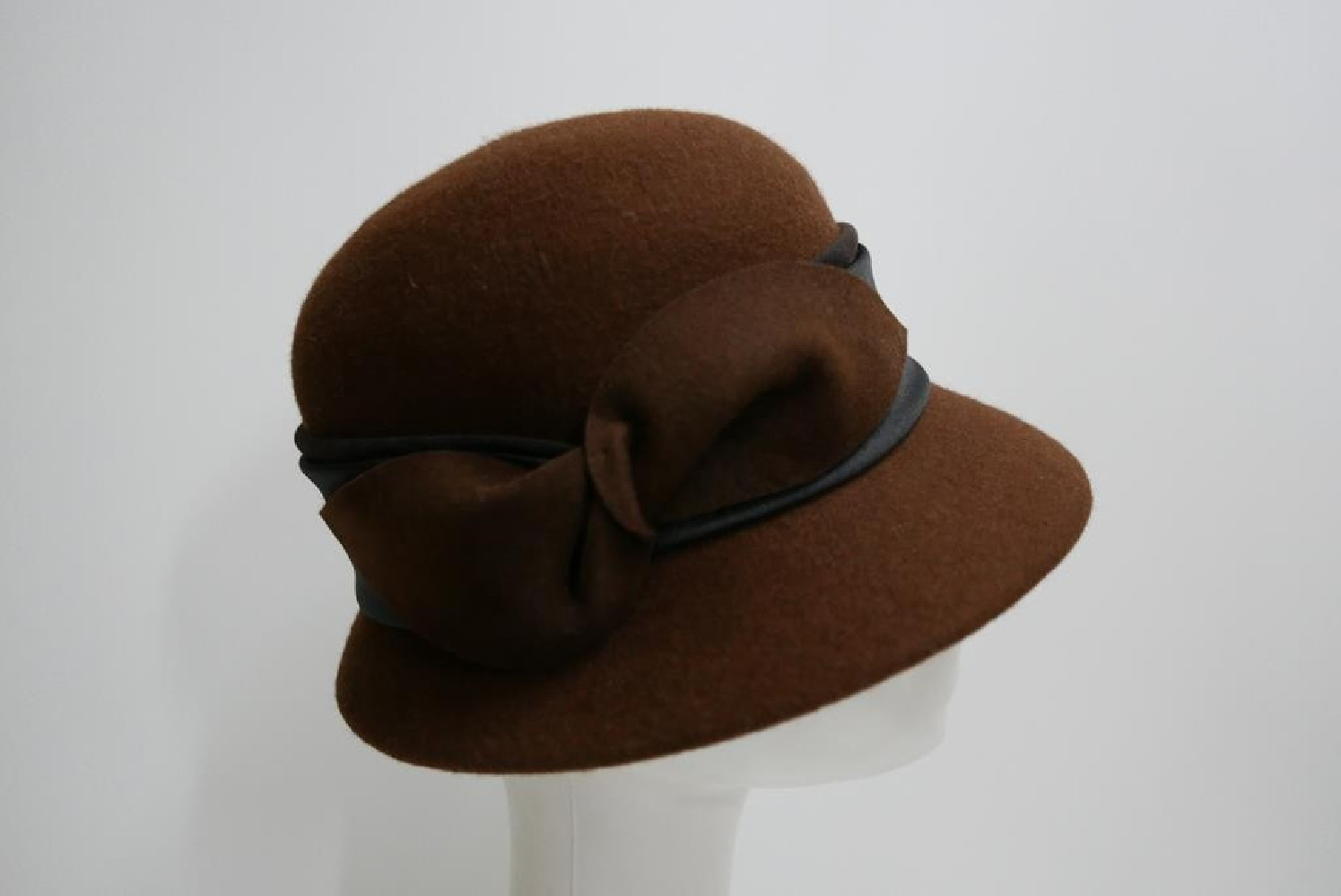 Stella brązowy kapelusz filcowy  53-54 cm