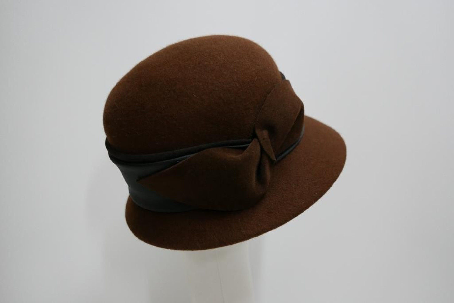 Stella brązowy kapelusz filcowy  53-54 cm