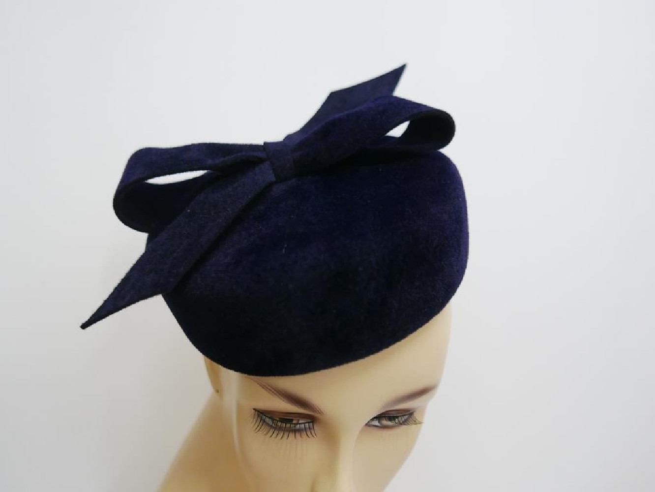 Pastylka granatowy toczek pilśń welurowa