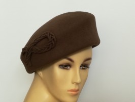 Brązowy beret pilśń welurowa 57-60 cm