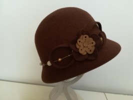 Brązowy kapelusz klosz filcowy 54-56 cm