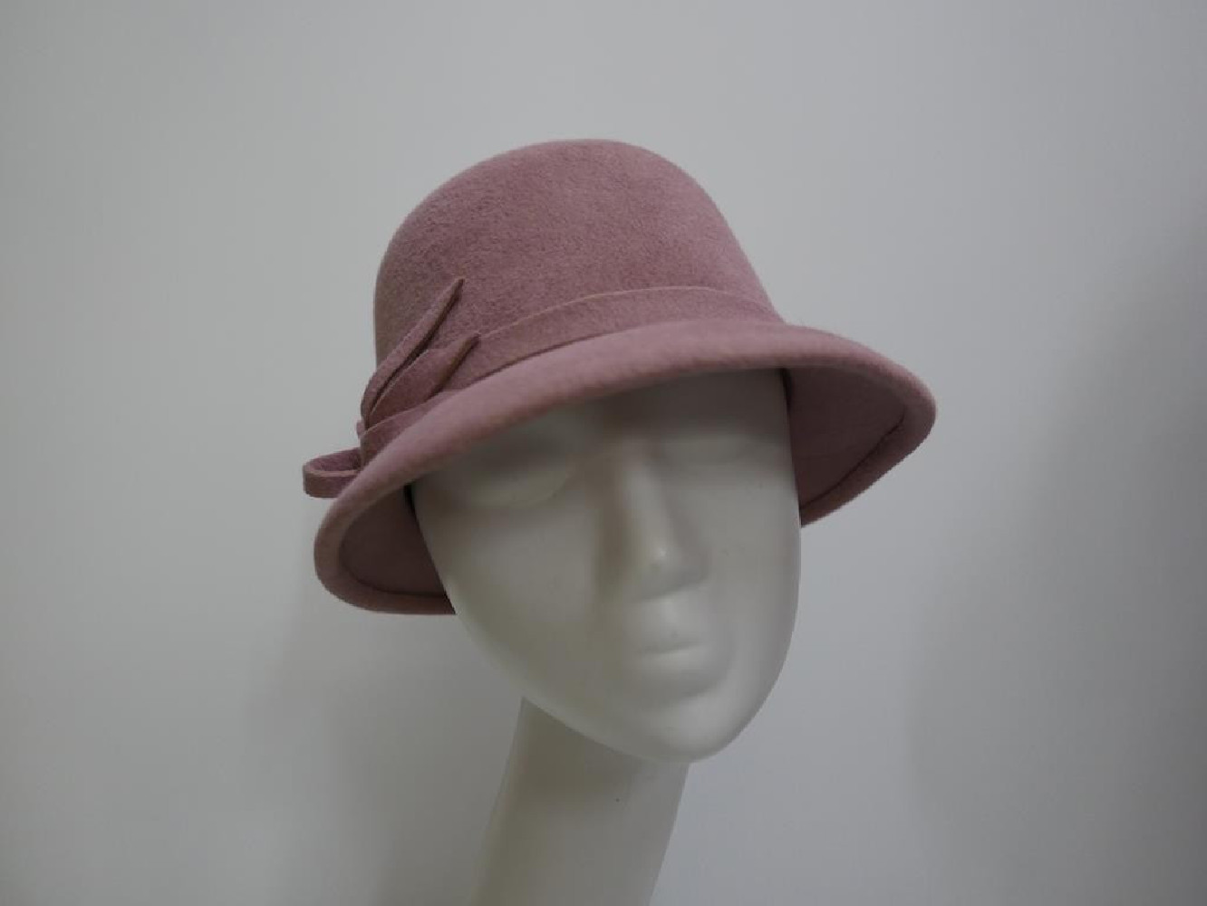 Stellina brudny róż pilśniowy kapelusz  53-55 cm