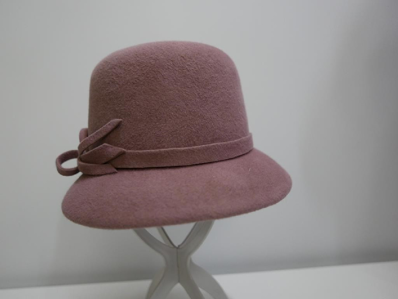 Stellina brudny róż pilśniowy kapelusz  53-55 cm