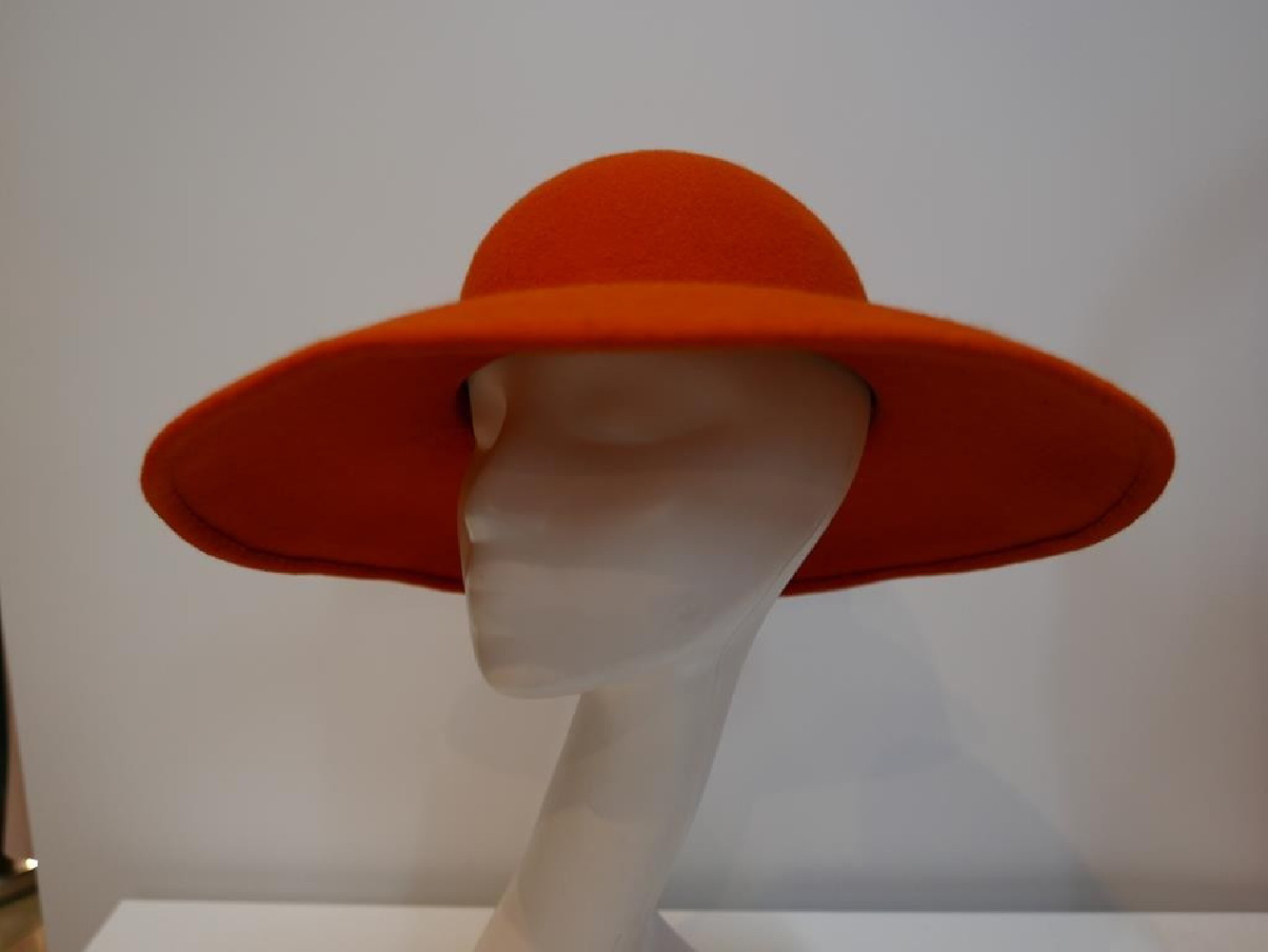 Vegas-pomarańczowy kapelusz z dużym rondem 54-57 cm