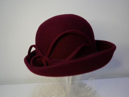 Beth- wiśniowy kapelusz filcowy 54-57cm