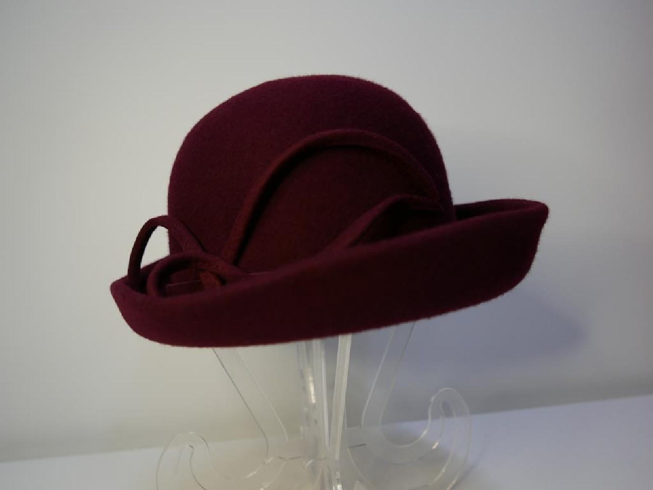 Beth- wiśniowy kapelusz filcowy 54-57cm