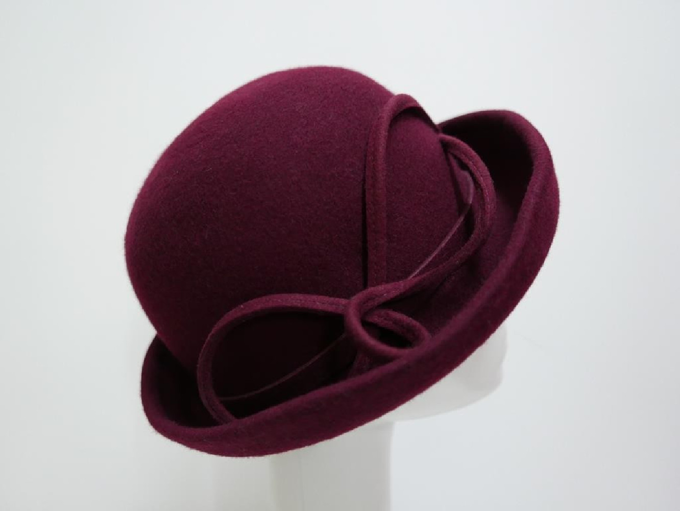 Beth- wiśniowy kapelusz filcowy 54-57cm