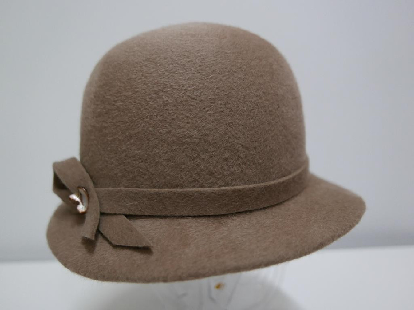 Ania beżowy kapelusz pilśniowy 53-55 cm