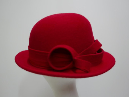 Atena czerwony kapelusz filcowy  54-57cm
