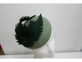 Walentyna zielony mini beret,  toczek filcowy