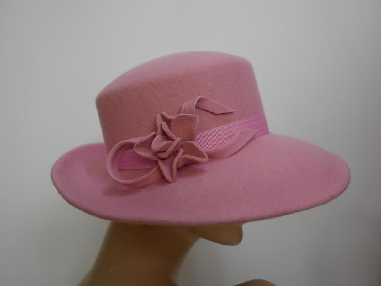 Brigitte różowy kapelusz filcowy z dużym rondem-57-59 cm