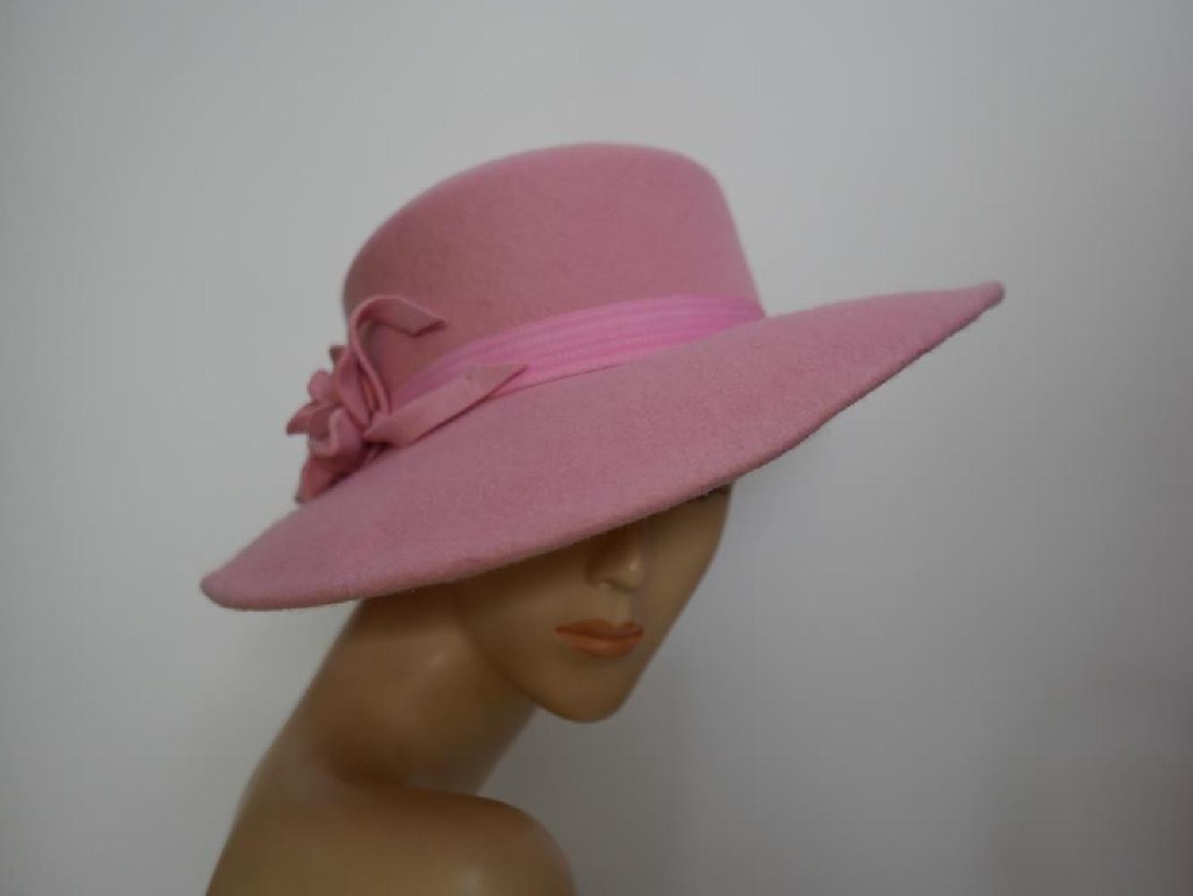 Brigitte różowy kapelusz filcowy z dużym rondem-57-59 cm
