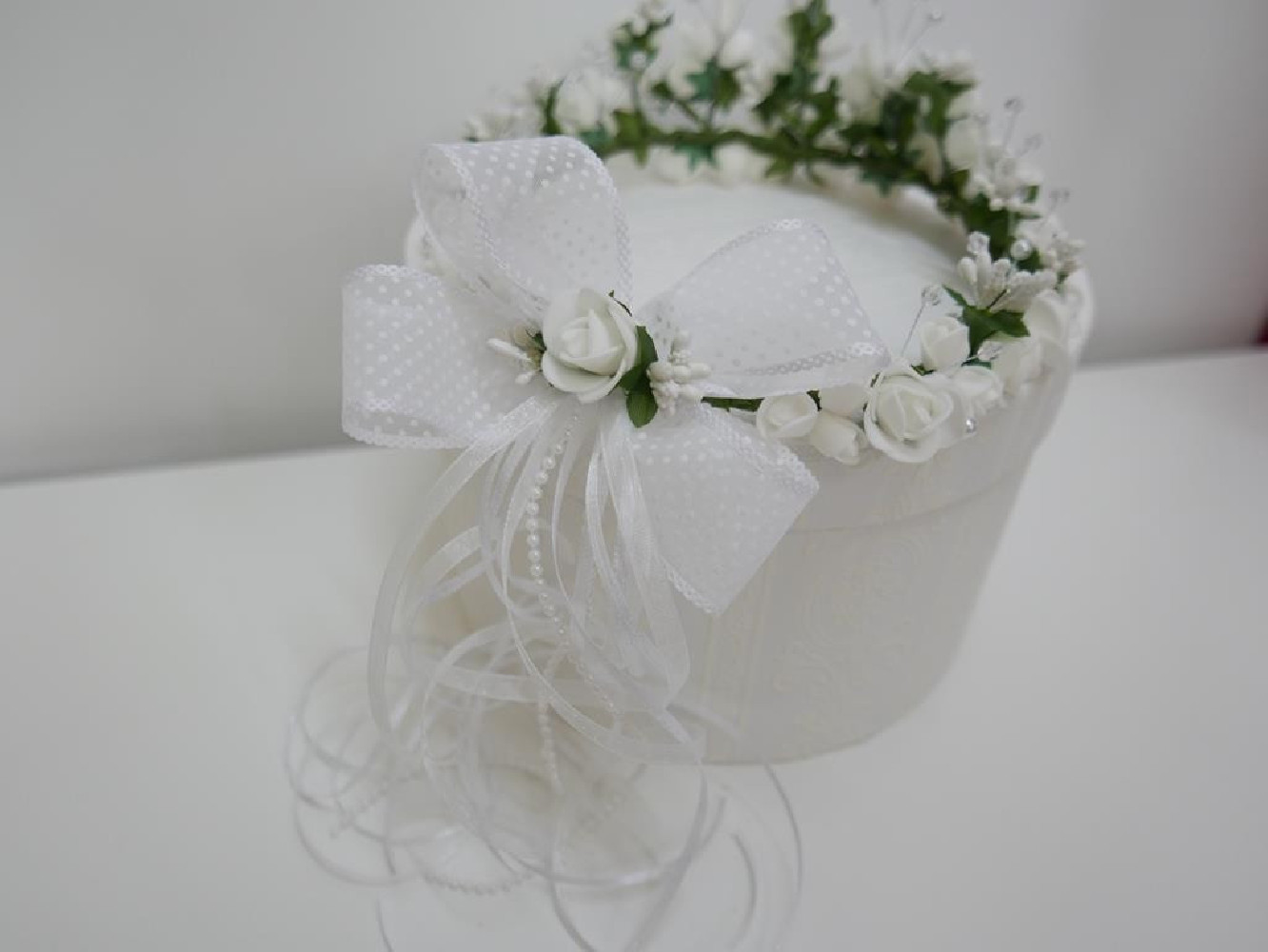 Tiara wianek komunijny z podwyższeniem i kokardą