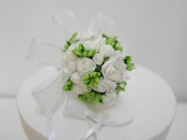 Bukiecik z kwiatów, bukiet, biało zielony