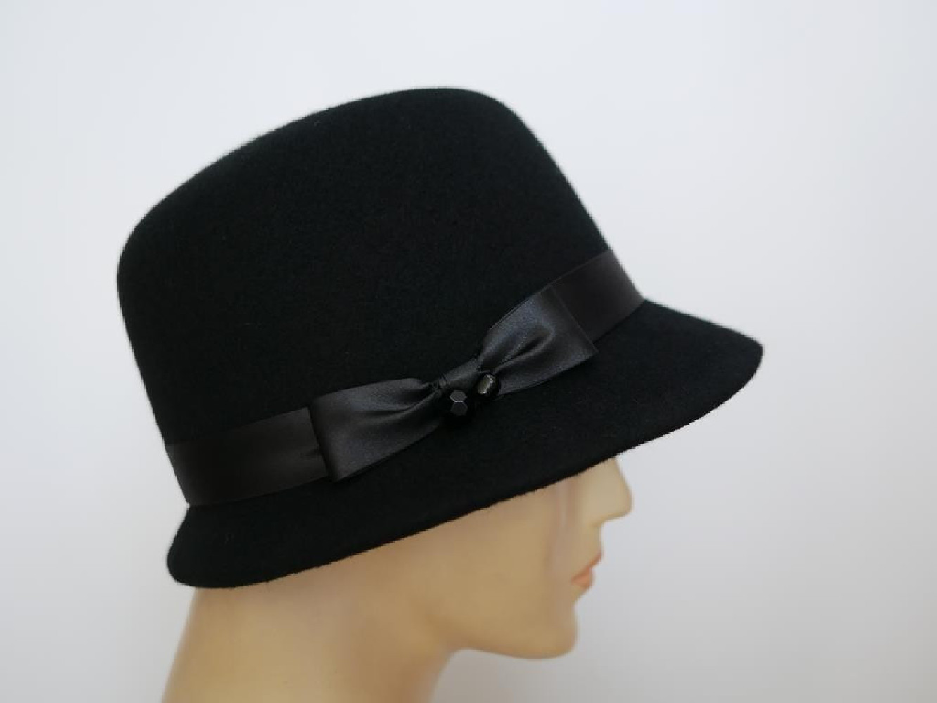 Stellina czarny filcowy kapelusz  56-58 cm