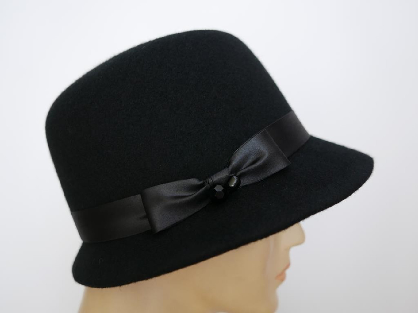 Stellina czarny filcowy kapelusz  56-58 cm