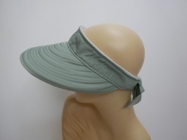 Szarozielony daszek- czapka z odpinaną główką regulowana