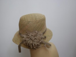 Beżowy kapelusz słomkowy  56-57 cm